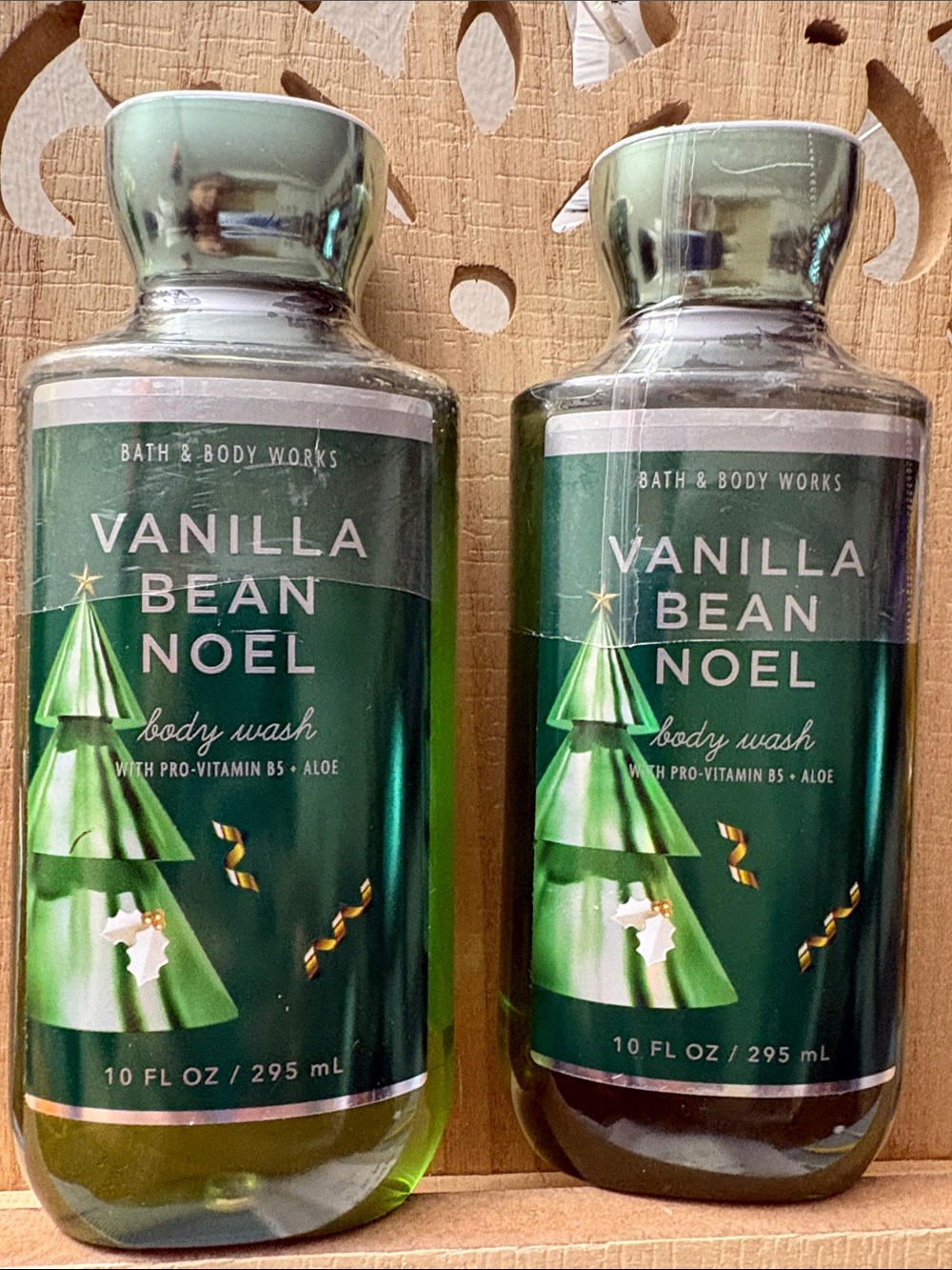 Bath & Body Works Vanilla Bean Noel Body Wash - Green